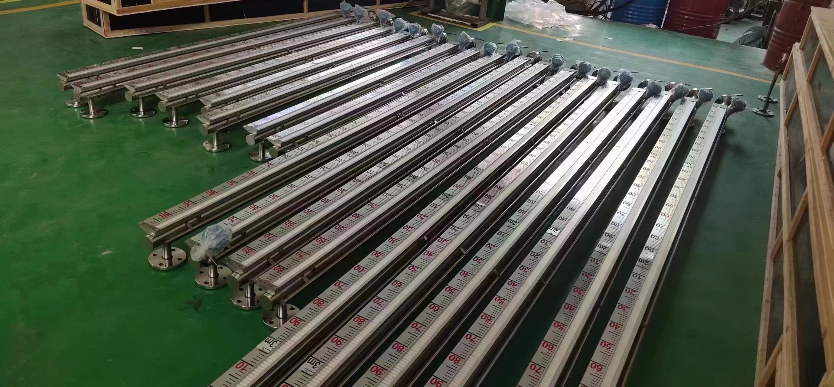 磁翻板液位计车间掠影